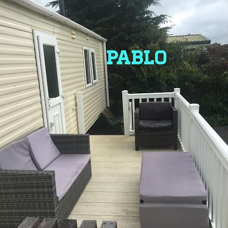 ריל Towyn Six Berth En Suite Caravan מראה חיצוני תמונה