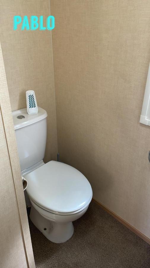 ריל Towyn Six Berth En Suite Caravan מראה חיצוני תמונה