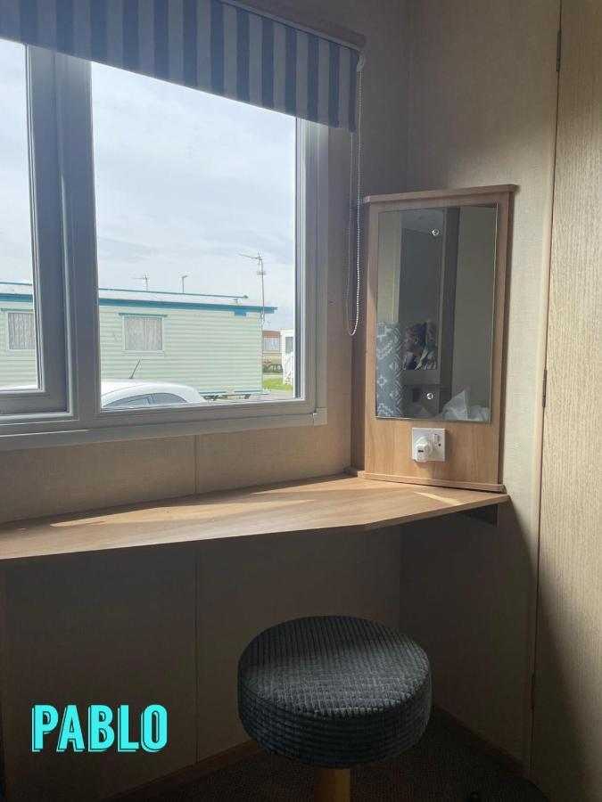 ריל Towyn Six Berth En Suite Caravan מראה חיצוני תמונה
